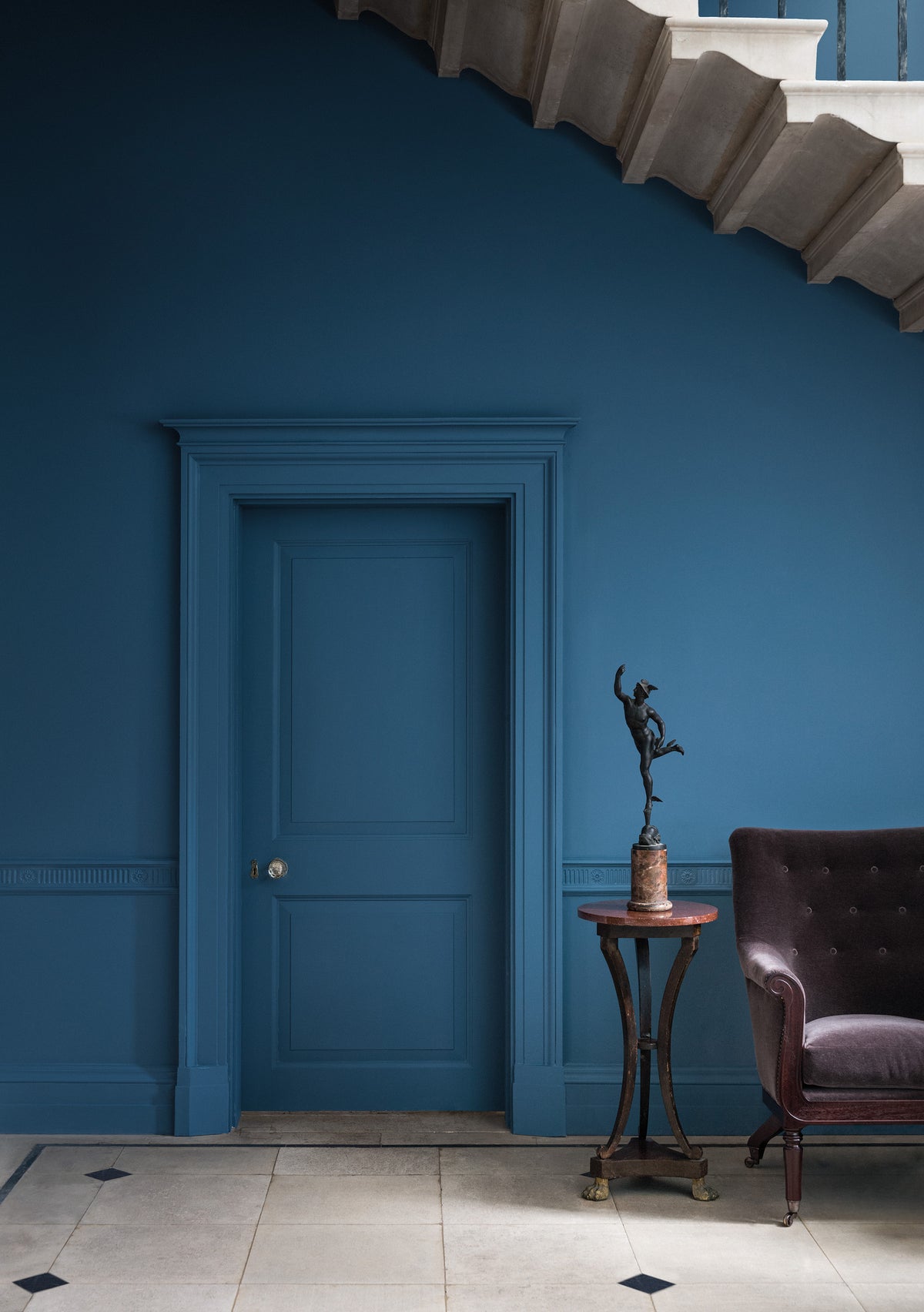 Paint & Paper Library Blue Blood 668