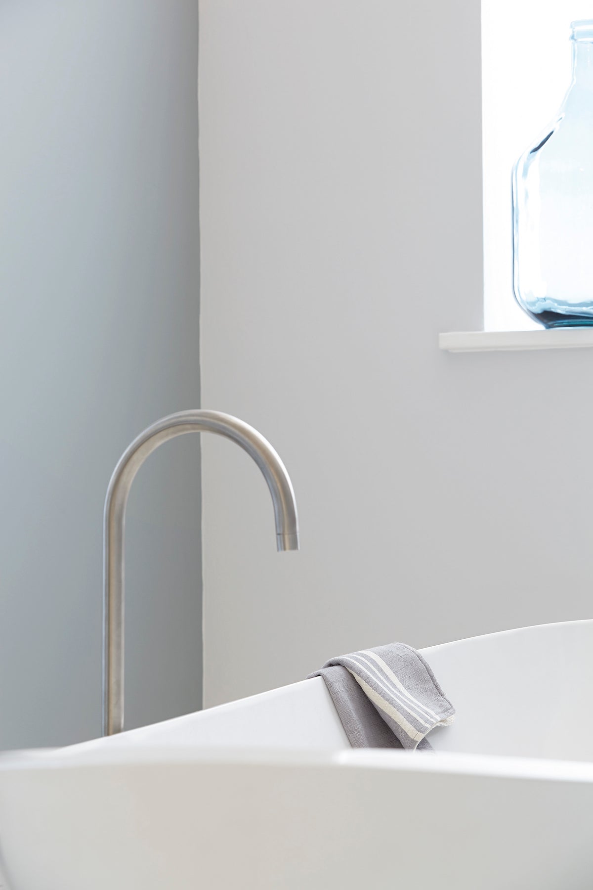 Little Greene Inox 224