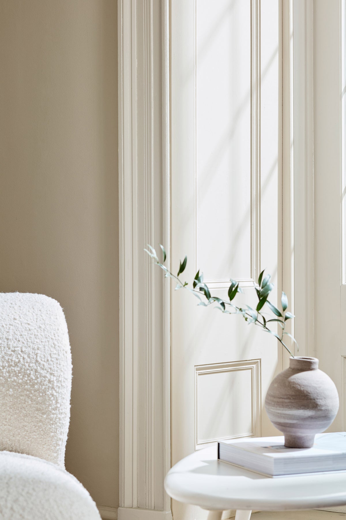 Little Greene Silent White Deep 331